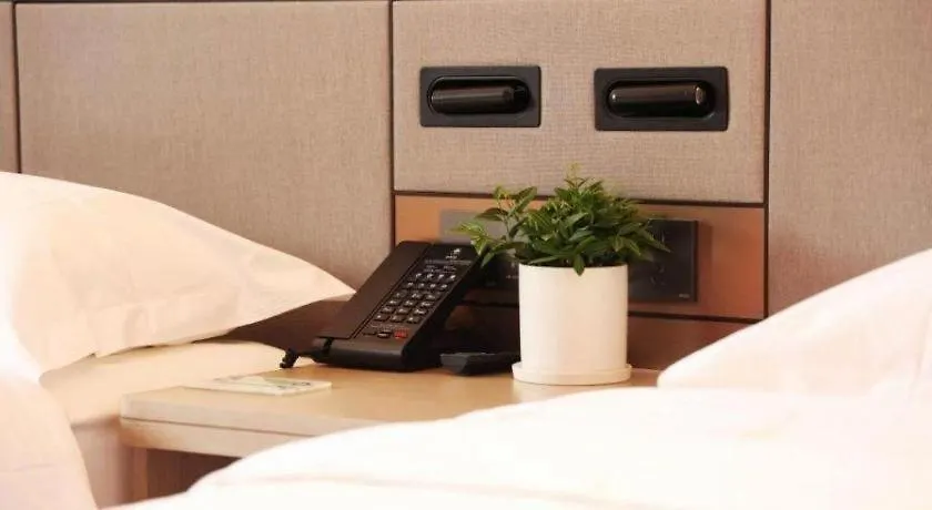 Greentree Inn Suzhou Industrial Zone Yangcheng Lake Weiting Mong Kok Express Hotel